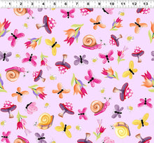 Load image into Gallery viewer, Sloan the Snail by SusyBee® for Clothworks, Little Turtle Cottage