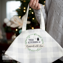 Load image into Gallery viewer, Kimberbell Fill In The Blank "Seasoned With Love Pie Carrier" + FREE embroidery Design December