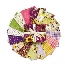 Load image into Gallery viewer, Summer Garden by Clothworks, Fat Quarter Bundle, Little Turtle Cottage
