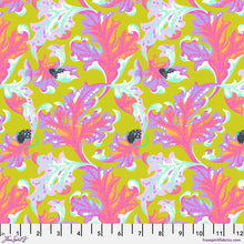 Load image into Gallery viewer, Tabby Road Deja Vu by Tula Pink, Eek PWTP093, Little Turtle Cottage
