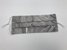 Load image into Gallery viewer, Face Mast silver metallic marble
